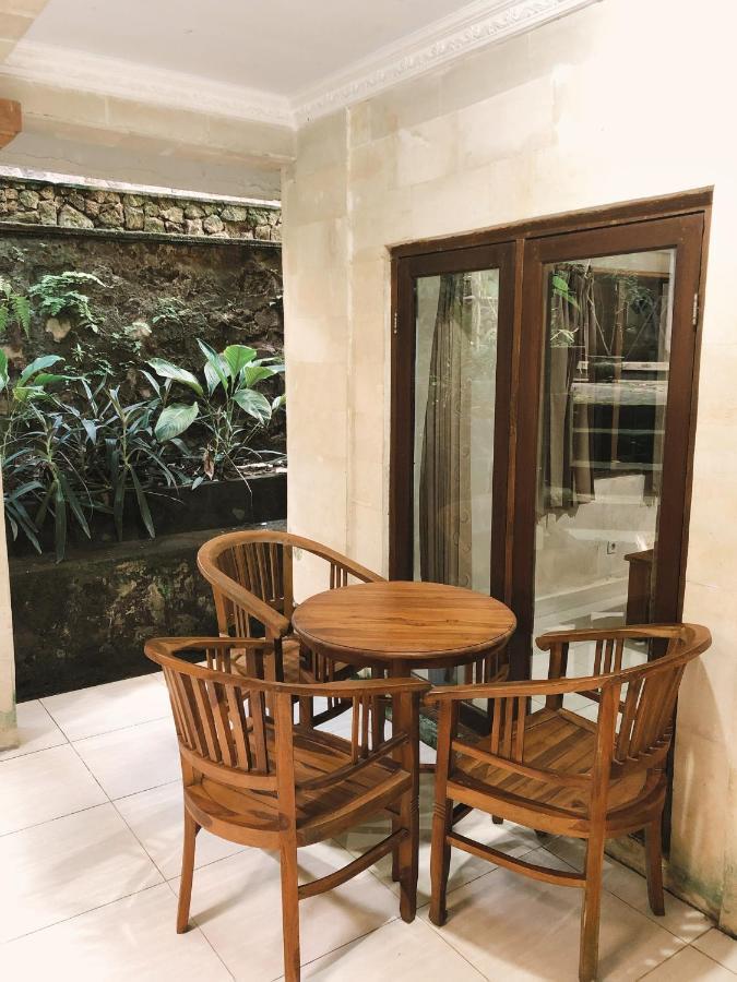 Darma Yogi House Hotel Ubud Buitenkant foto