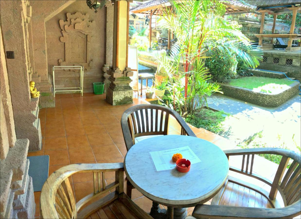 Darma Yogi House Hotel Ubud Buitenkant foto